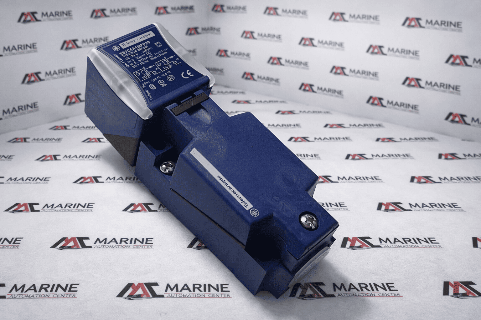 Telemecanique XS7C4A1MPP20 Inductive Proximity Sensor thumbnail