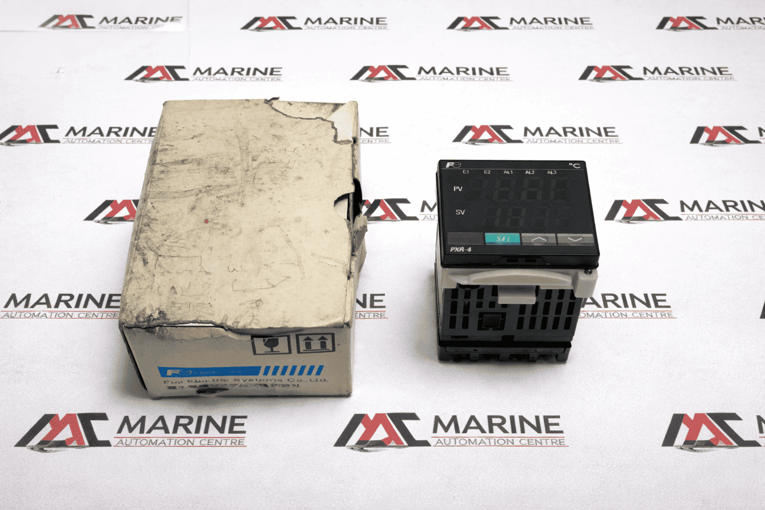 Fuji Electric PXR4TAS1-FV500 Temperature Controller thumbnail