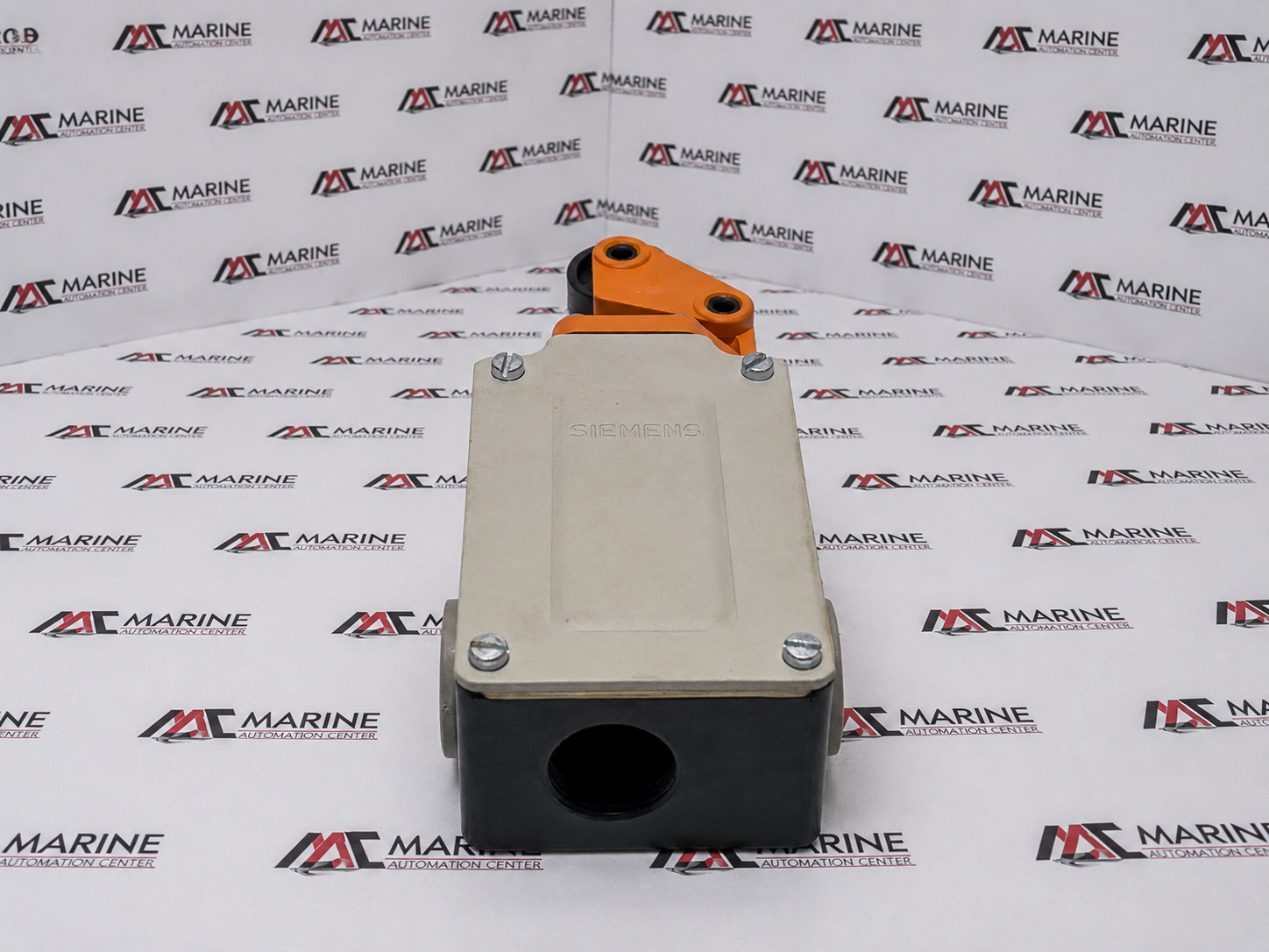 Siemens Position Switch with Roller Lever 3SE3 303-1E thumbnail