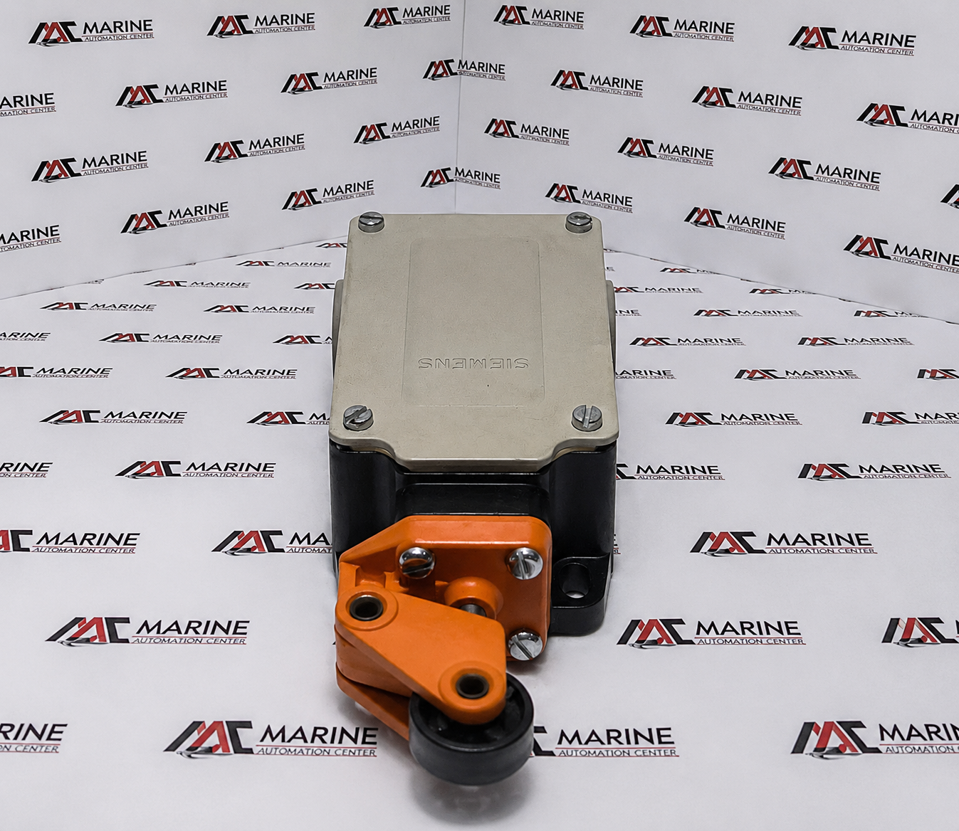 Siemens Position Switch with Roller Lever 3SE3 303-1E thumbnail