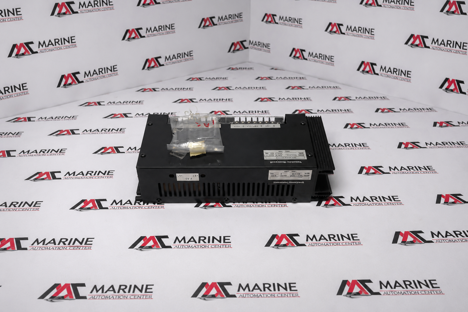 Yamatake-Honeywell industrial power supply module SCC-31 thumbnail