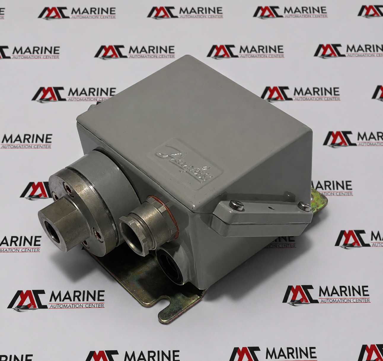 Danfoss KPS 43 Heavy Duty Pressure Switch thumbnail