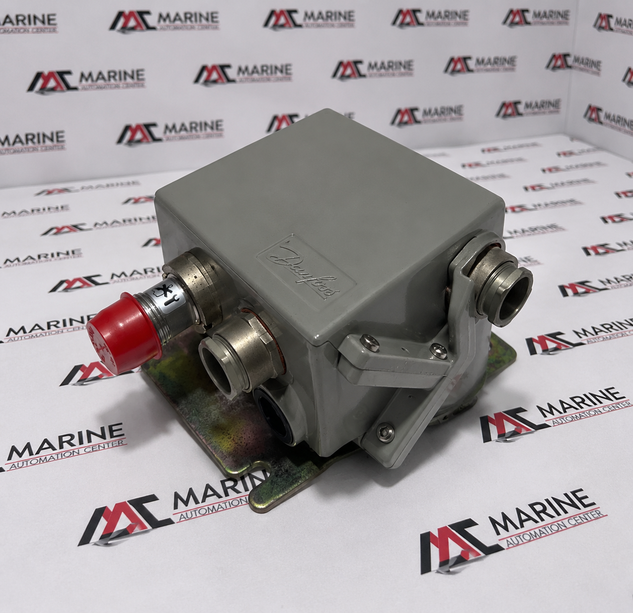 Danfoss EMP 2 Box-Type Pressure Transmitter