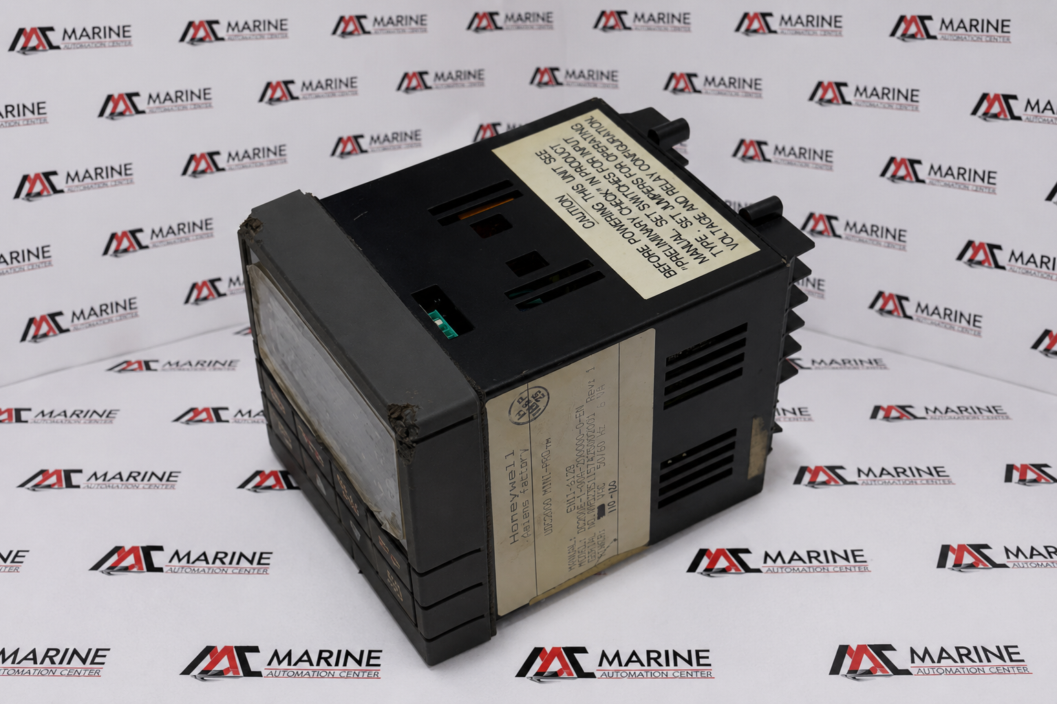 Honeywell UDC2000 MINI-PRO™ Digital Process Controller thumbnail