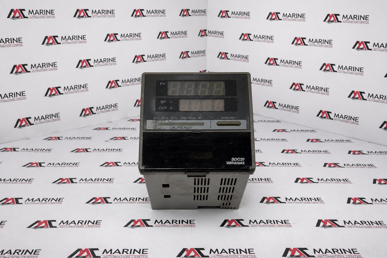 Yamatake (Azbil) SDC31 Digital Indicating Controller thumbnail