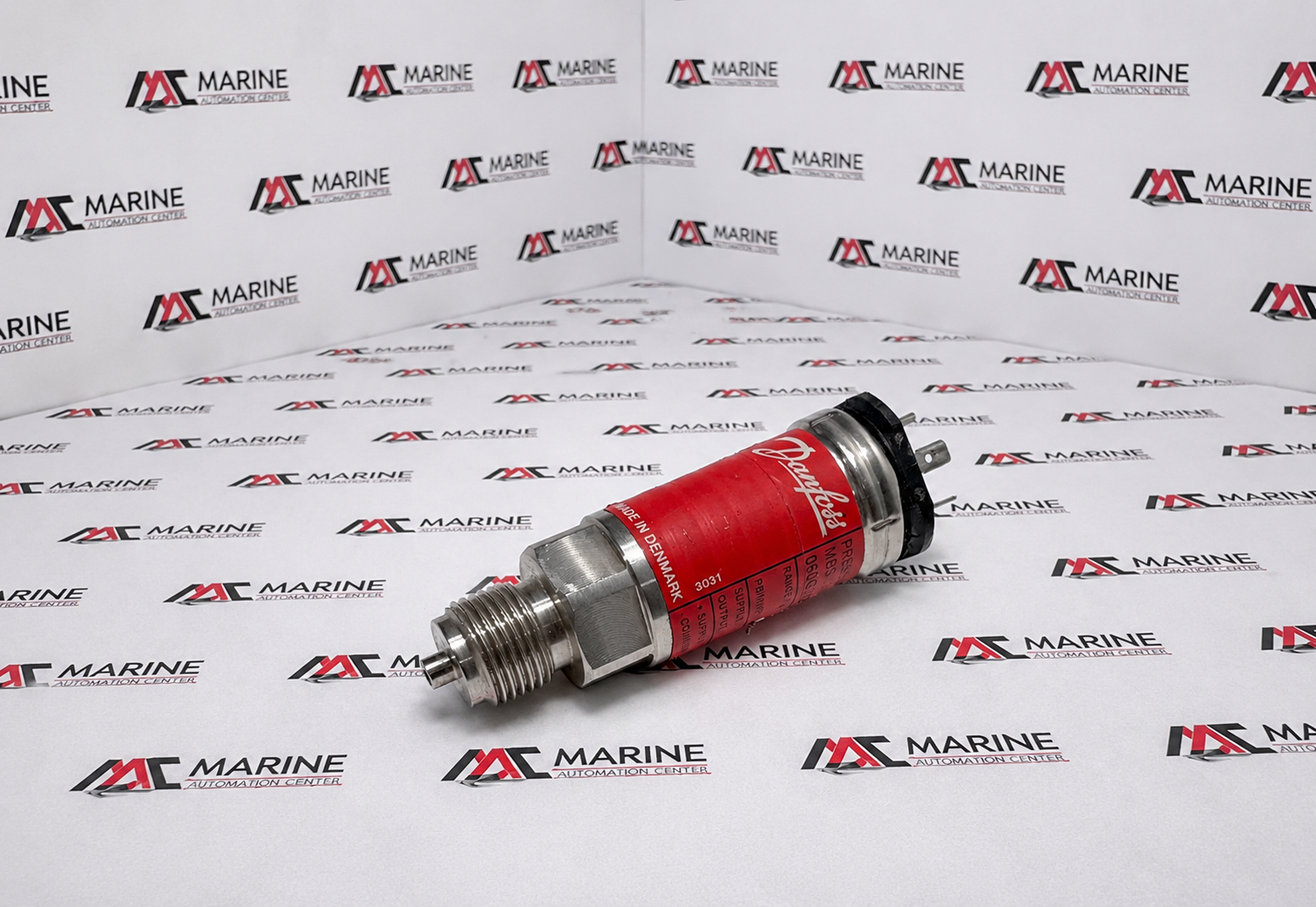 Danfoss MBS 33M Marine Pressure Transmitter thumbnail