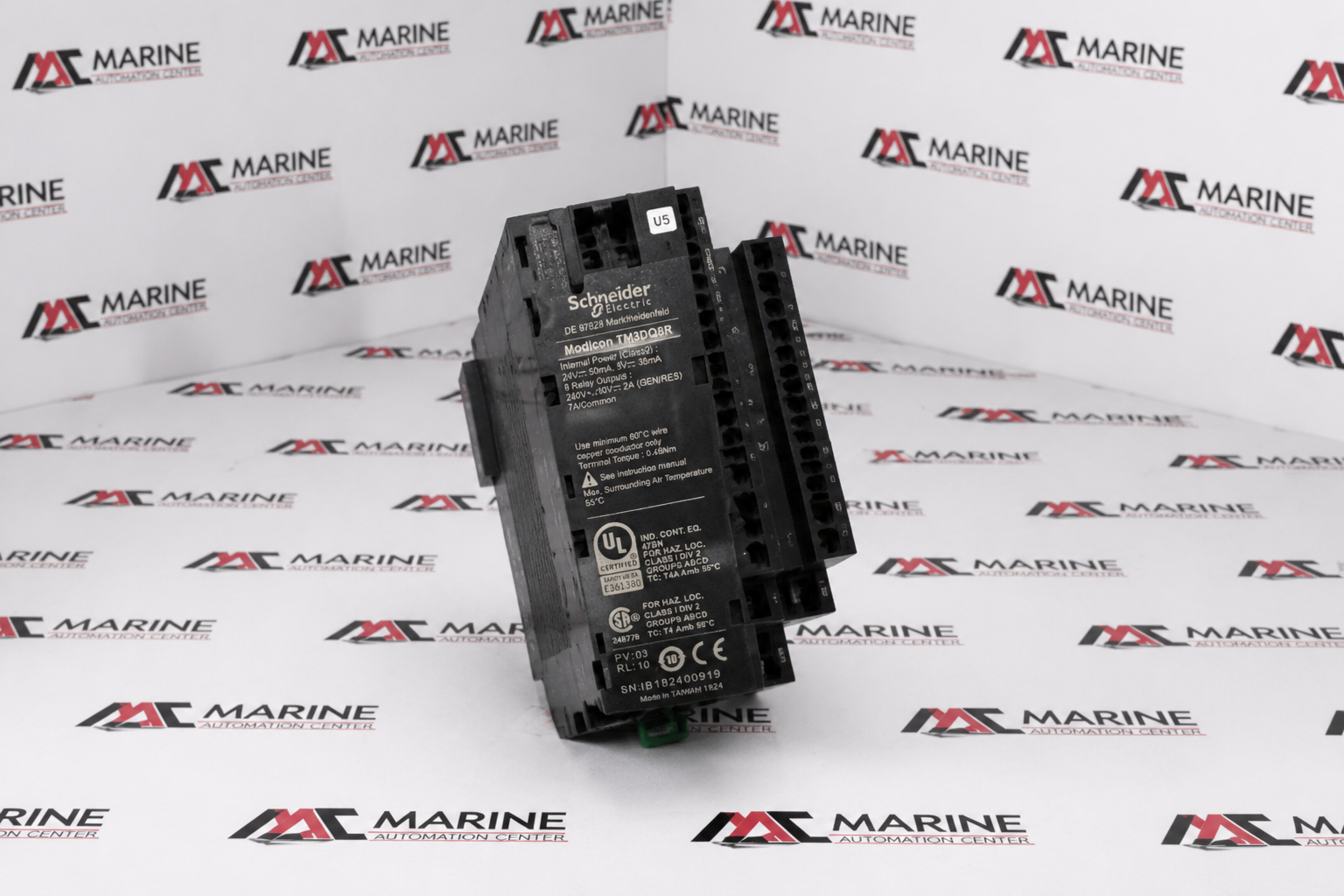 Modicon TM3 Discrete Output Module — 8 Relay Outputs thumbnail