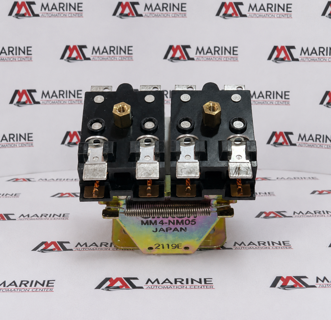 Omron Power Relay MM4-NM05 thumbnail